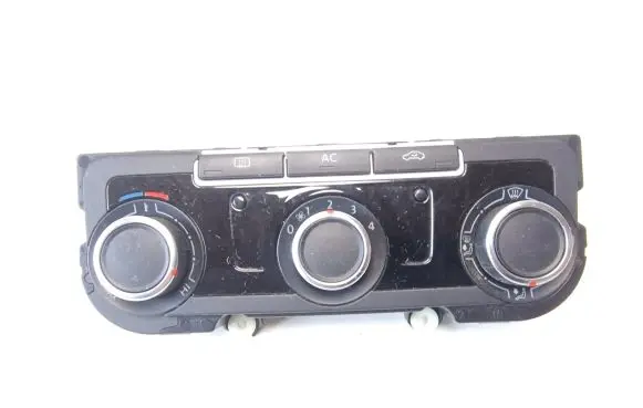 Volkswagen PASSAT B7 Climate control unit 7N0907426AM
