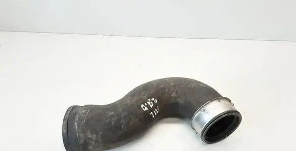 Mercedes-Benz ML W163 Intercooler hose/pipe 1425077C 1635011982