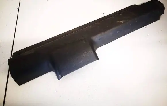 Front sill trim cover