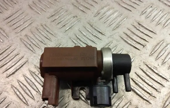 Ford Focus C-MAX Turbo solenoid valve 9650098380 05T286 70096602