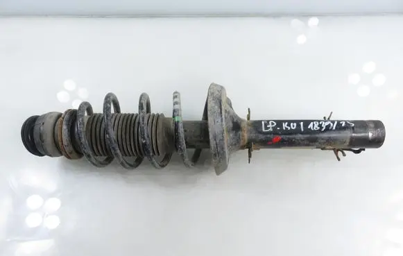 Skoda Octavia Mk1 (1U) Front shock absorber with coil spring 