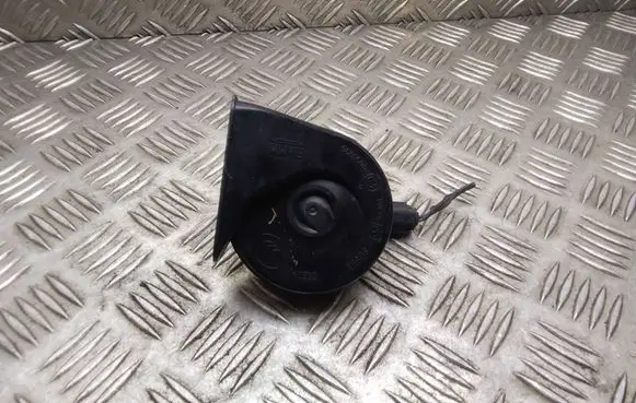 BMW 3 E90 E91 Horn signal A046522 E30055306