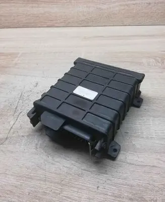 Audi 100 200 5000 C3 Engine control unit/module ECU 811906264C 0280800128