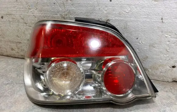 Subaru Impreza II Rear/tail lights