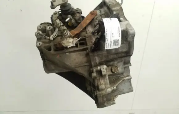 Manual 6 speed gearbox