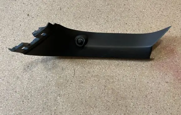 BMW 1 F40 Other trunk/boot trim element 7456058