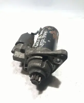 Volkswagen Golf V Starter motor