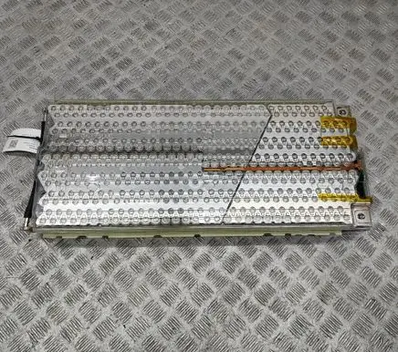 Tesla Model S Hybrid / electric car battery 102095590A 107195400B