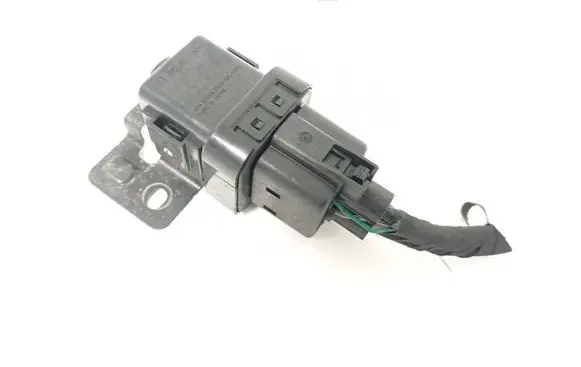 KIA Sorento Glow plug pre-heat relay 368302F000