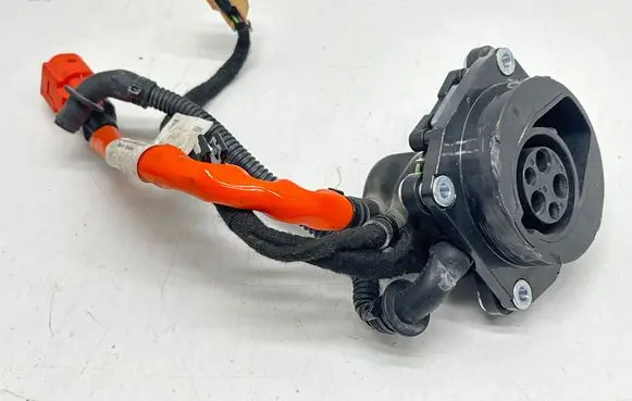 Porsche Cayenne (92A) Electric car charge socket 7P5971676G AS03 317201