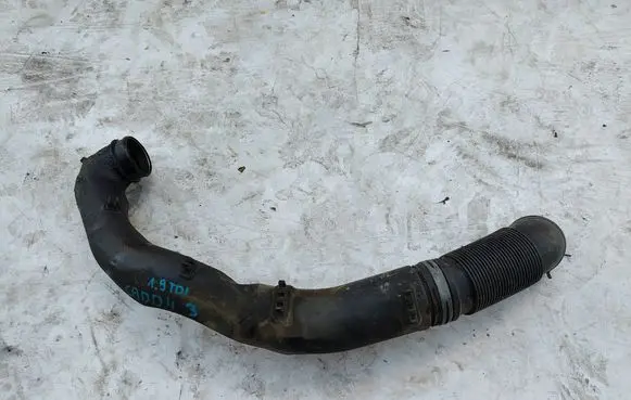 Volkswagen Caddy Intercooler hose/pipe 1K0129654S