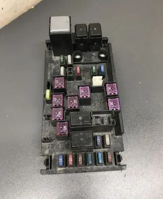 Subaru Forester SG Fuse module