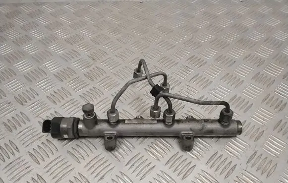 Audi A4 S4 B8 8K Fuel main line pipe 059130090AH