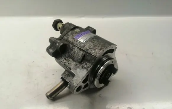 Toyota Avensis T250 Vacuum pump 2930027020 0810002740