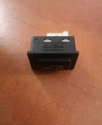 BMW X3 F25 Tailgate/boot open switch button 9200316