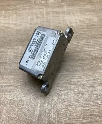 Nissan Almera N16 ESP acceleration yaw rate sensor 47930BN800 06211701022