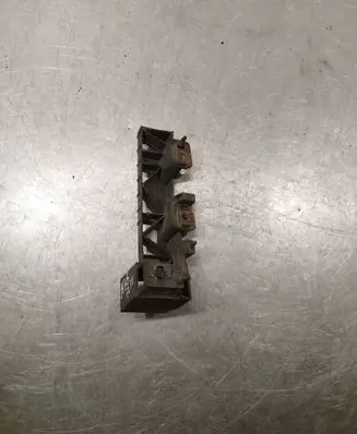 Mazda 5 Headlight/headlamp mounting bracket c23550151