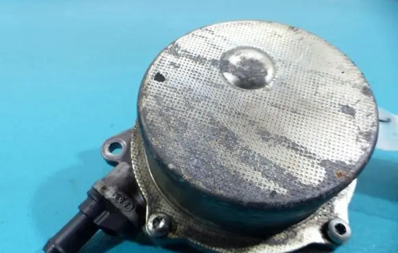 Audi A8 S8 D3 4E Vacuum pump 057145100L IMPRK863873