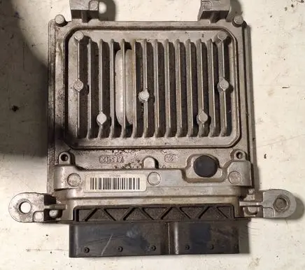 Mercedes-Benz E W212 Engine control unit/module A6519000301 8292733 A6519011301