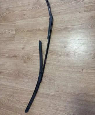 Audi A6 S6 C6 4F Front wiper blade arm