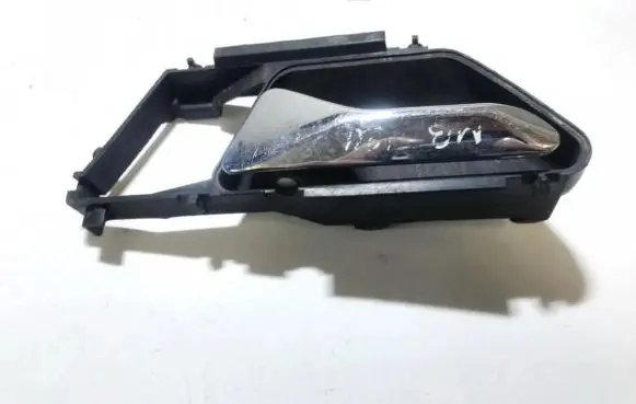 Mercedes-Benz E W124 Front door interior handle 1247600161