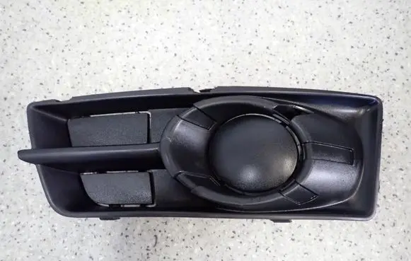 Mitsubishi Colt Front fog light trim/grill 6402A165