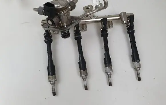 Nissan Qashqai Fuel injection system set 175201876R 166303162R 224332935R