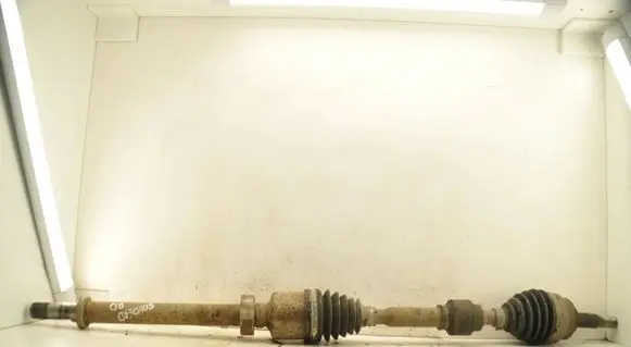 Dacia Sandero III Front driveshaft 