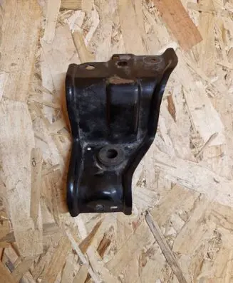 Honda CR-V Radiator support slam panel bracket 