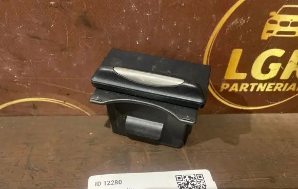 Honda Civic Car ashtray nf22f3n