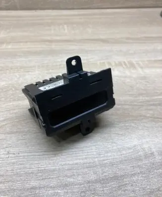 Renault Megane I Screen/display/small screen 7700413529