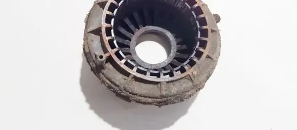 Volvo V70 Coil spring mount 