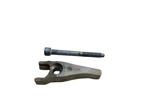 Ford Grand C-MAX Fuel Injector clamp holder