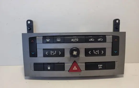 Peugeot 407 Climate control unit 96573322 FG0B09FCAF VP4PUH18C612FE