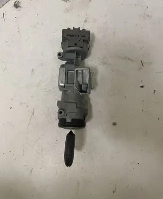 Ford Galaxy Ignition lock 3M513F880A