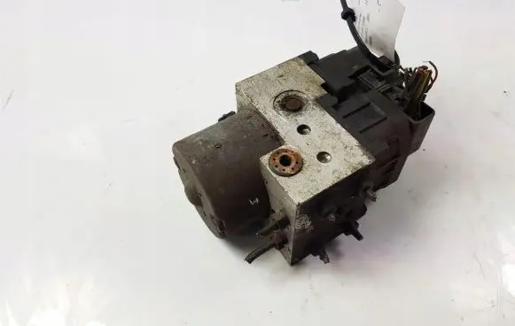Nissan Almera Tino ABS Pump 476605M301