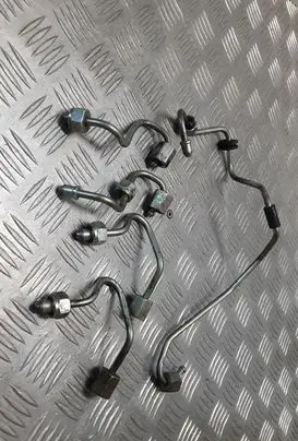 BMW 1 F20 F21 Fuel injector supply line/pipe 