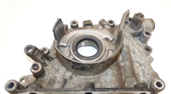 Ford C-MAX II Oil pump BM5G-6600-GB
