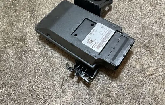 Audi E-tron GT Suspension control unit/module 9J1907376F A2C7635191700