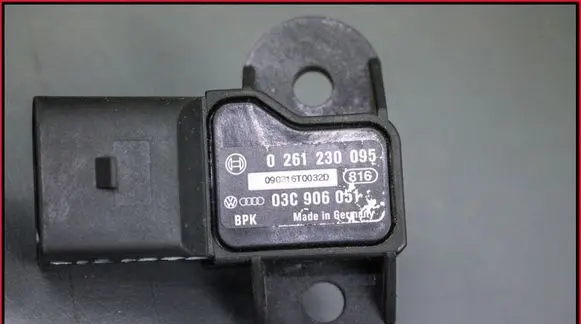 Seat Ibiza IV (6J,6P) Air pressure sensor 0261230095 03C906051