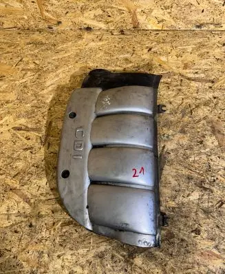 Mercedes-Benz C W203 Engine cover (trim) A6110101167