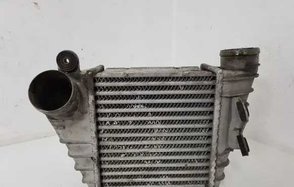 Audi A3 S3 8L Intercooler radiator 1J0145805 1J0145805D