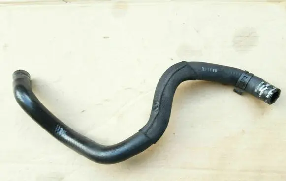 Audi A4 S4 B8 8K Power steering hose/pipe/line 8K0422887AM