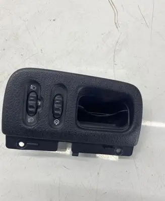 Renault Megane I Headlight level height control switch 820171269