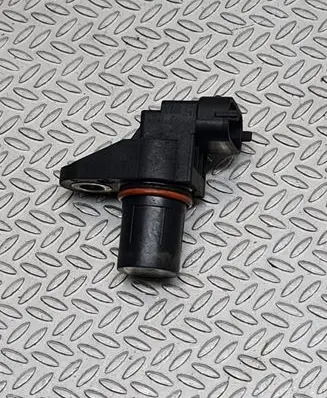 Mercedes-Benz B W245 Camshaft position sensor A0051531328 1715 344T07