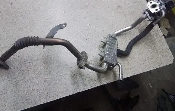 EGR valve cooler