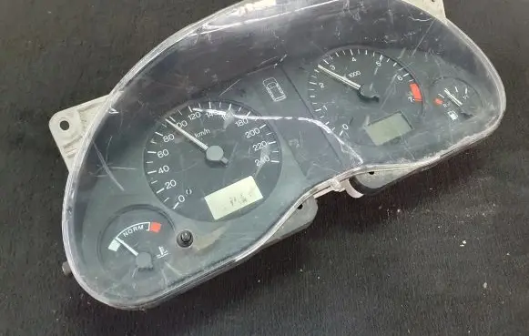 Ford Galaxy Speedometer (instrument cluster) 7M091988H