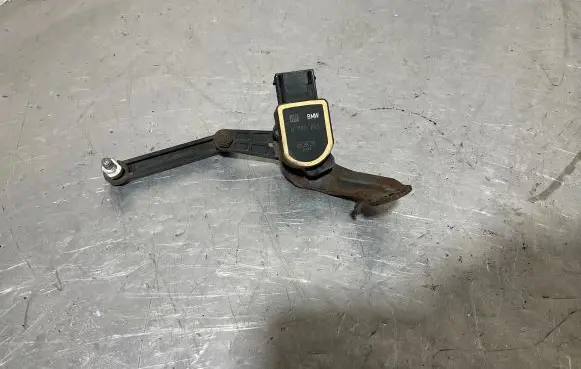 BMW X5 E70 Headlight/headlamp level sensor 6785205 0320890