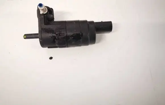 Volkswagen ID.3 Windscreen/windshield washer pump 1K6955651