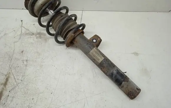 BMW 3 E90 E91 Front shock absorber with coil spring 6786904